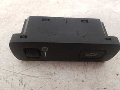 2011 - 2014 Volvo XC90  Estate Tailgate Control Module 31443873