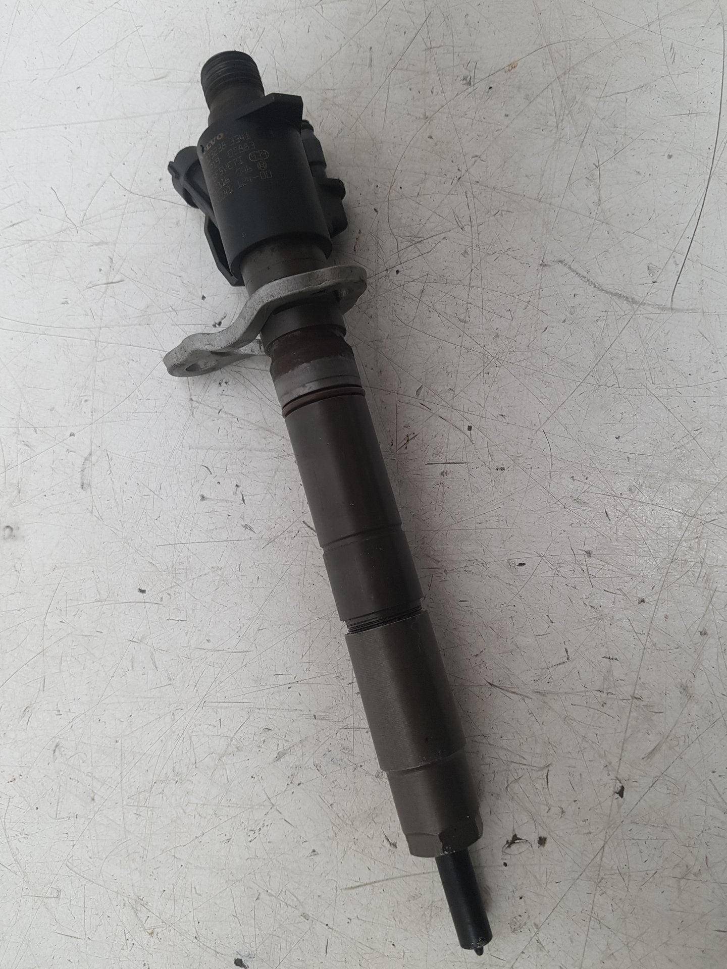 2010 - 2016 Volvo S80  Saloon Fuel Injector 31303238