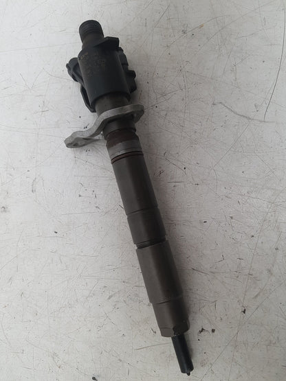 2010 - 2016 Volvo S80  Saloon Fuel Injector 31303238