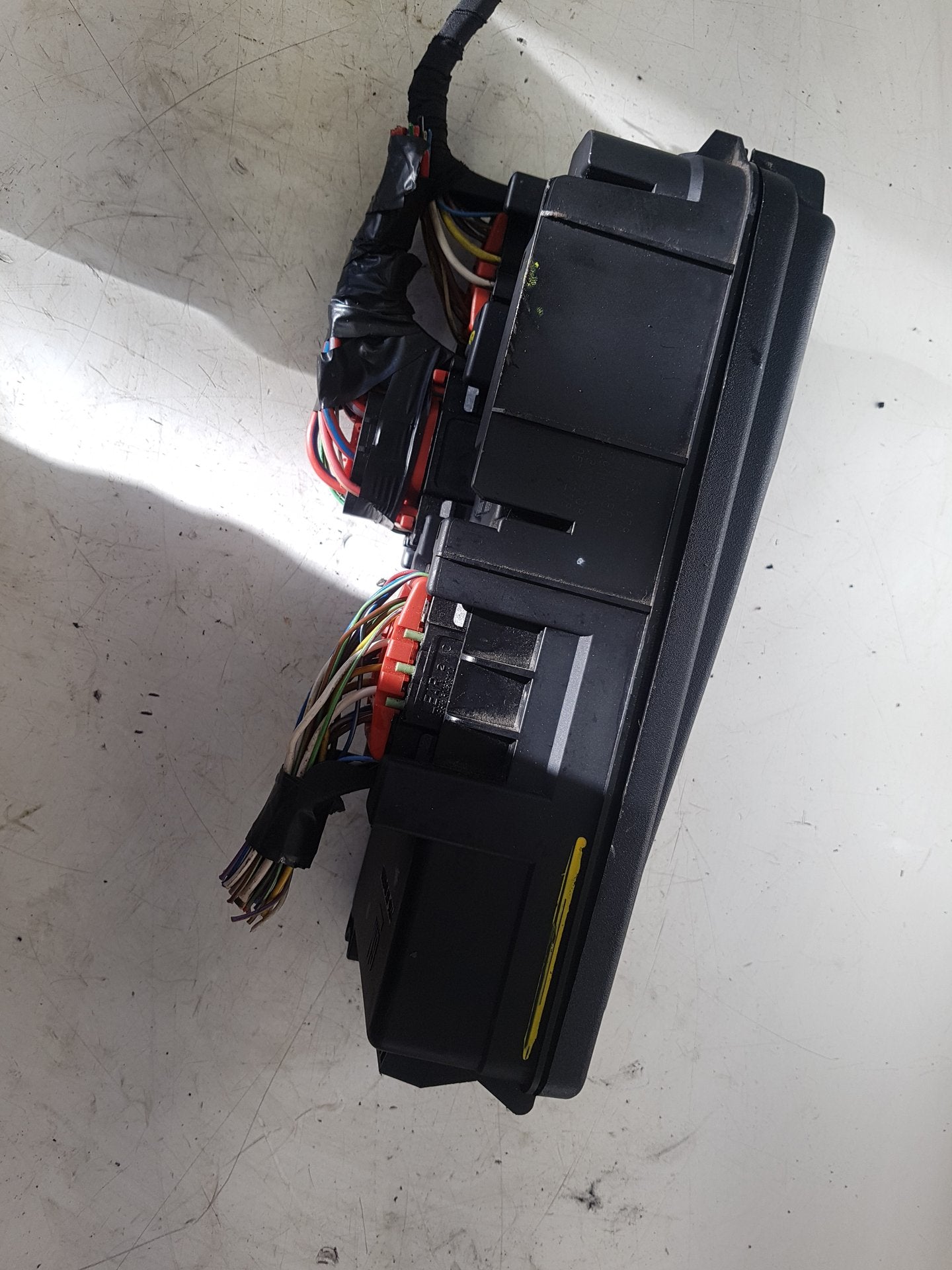 2010 Saab 9-3  Estate Engine Fuse Box 460 023 260