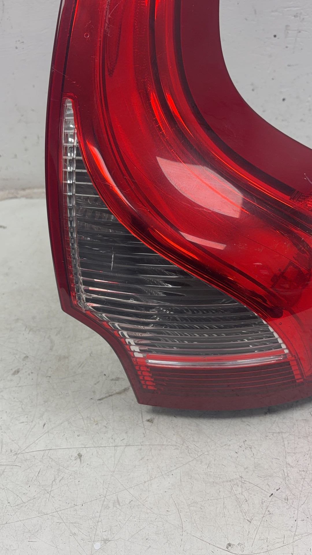 2009 - 2017 Volvo XC60 I 156 Estate Right Taillight 90007893