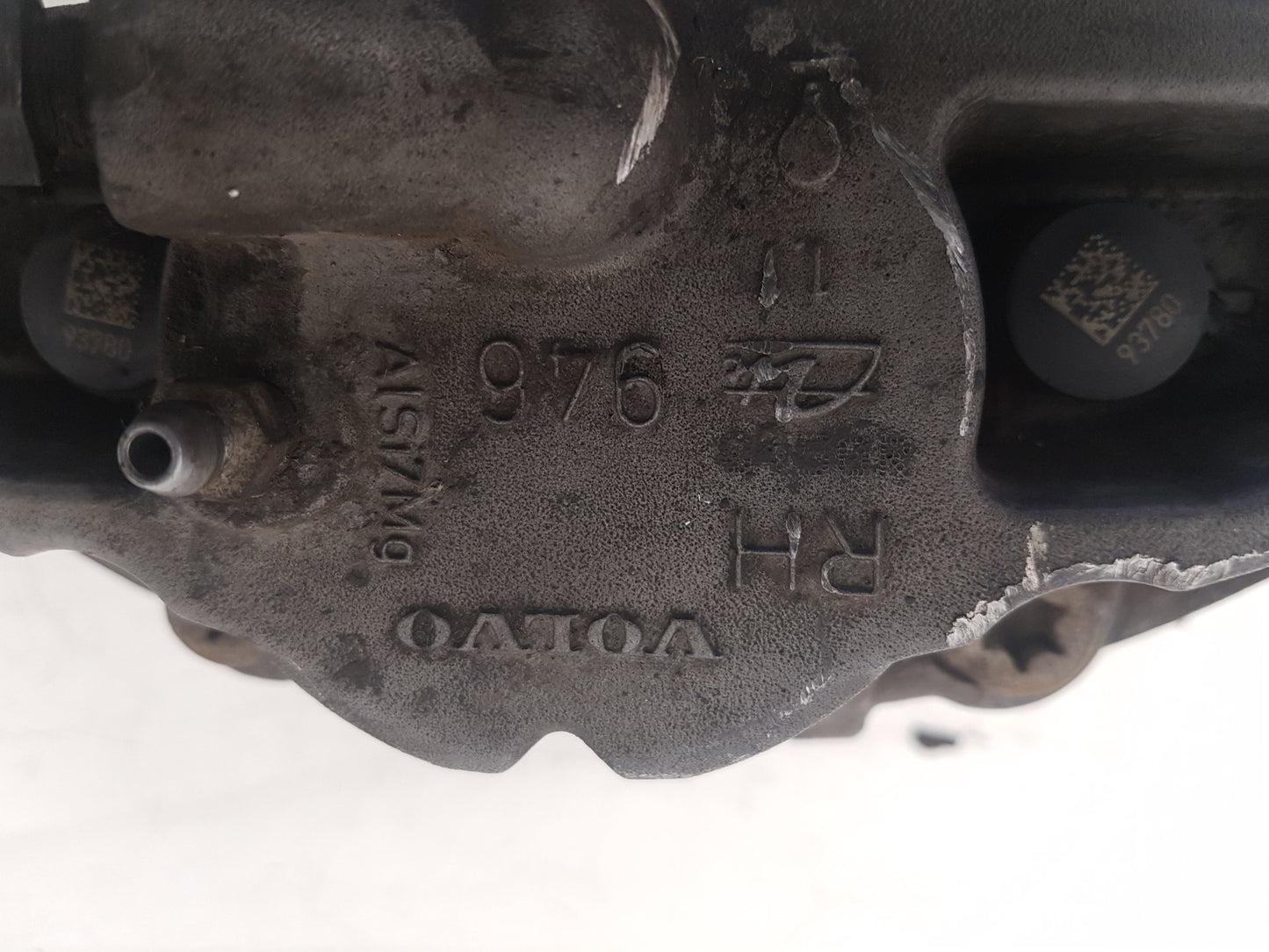 2008 - 2013 Volvo V70  Estate Right Front Caliper 946