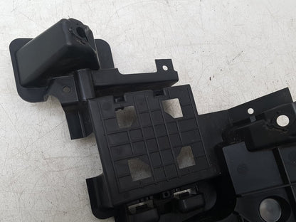 2015 Volvo S60  Saloon BUMPER BRACKET (PASSENGER SIDE REAR) 31323837