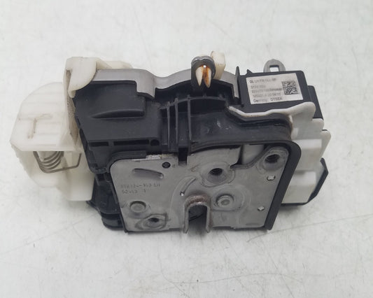 2012 - 2016 Volvo V40  Hatchback Left Front Central Locking Solenoid 31391824