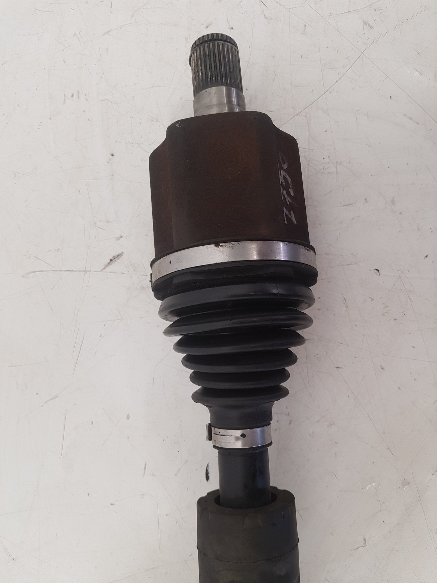 2007 - 2010 Volvo V70  Estate Left Front Drive Axle 31256779