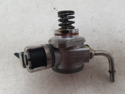 2015 - 2019 Volvo V40 Cross Country  Hatchback High Pressure Pump 31437903