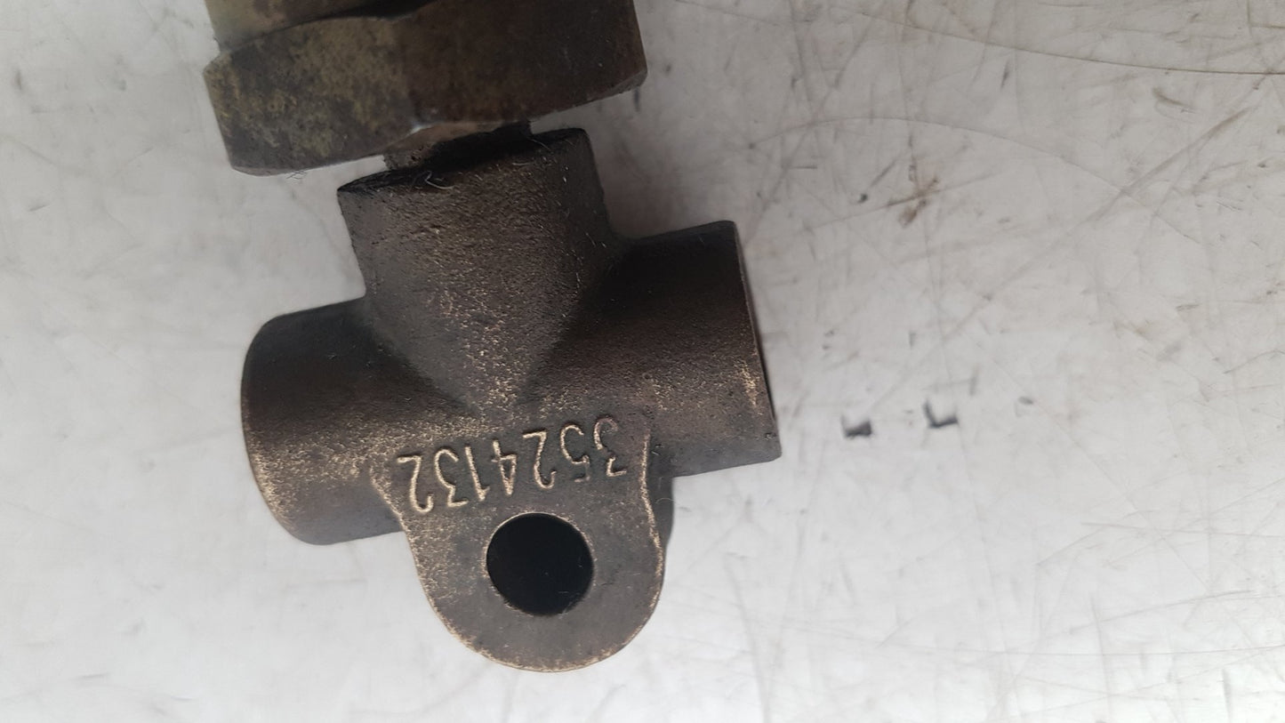 2005 Volvo V70  Estate BRAKE PRESSURE SENSOR 3524132