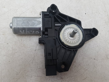 2012 - 2017 Volvo V40  Hatchback WINDOW REG MOTOR (PASSENGER SIDE REAR) 31378401