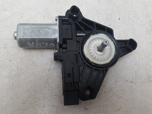 2012 - 2017 Volvo V40  Hatchback WINDOW REG MOTOR (PASSENGER SIDE REAR) 31378401