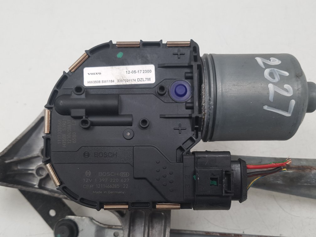 2010 - 2012 Volvo V60   WIPER MOTOR (FRONT) & LINKAGE 3397021174