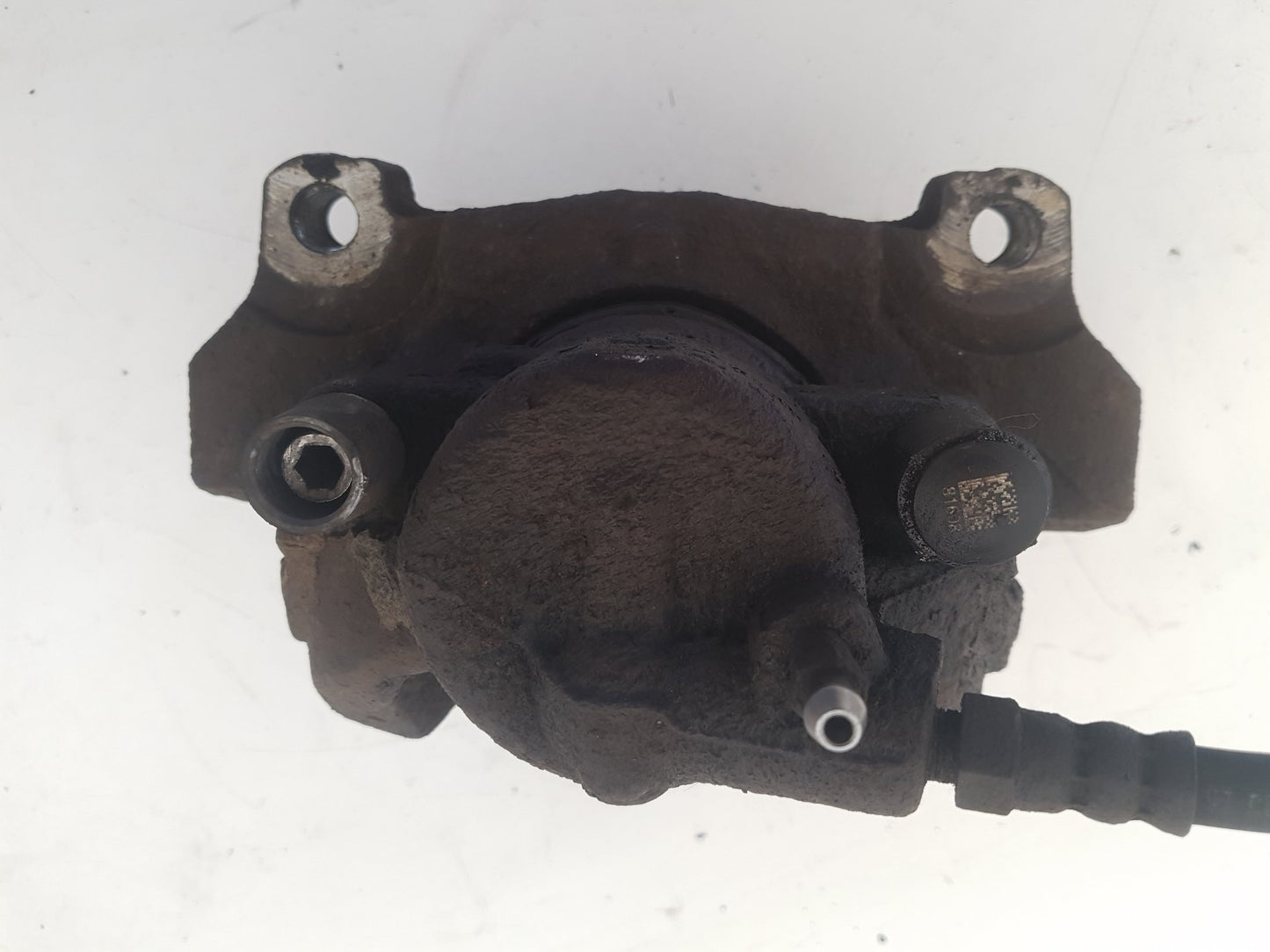 2013 - 2015 Volvo V60  Estate Left Front Caliper 8603753
