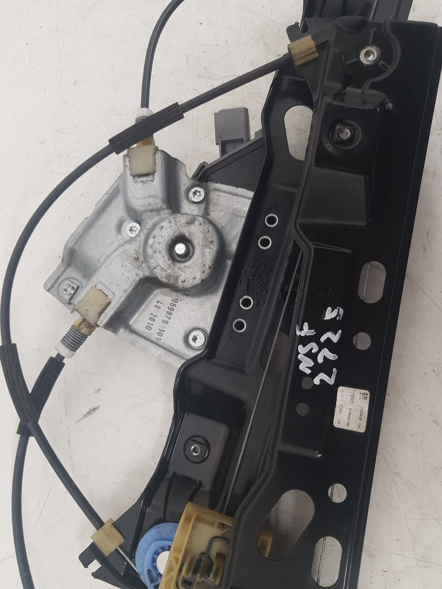 2010 - 2012 Saab 9-5  Saloon WINDOW REG MOTOR (PASSENGER SIDE FRONT) 12823438