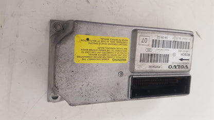 2004 Volvo XC90  Estate Airbag Module 30724152