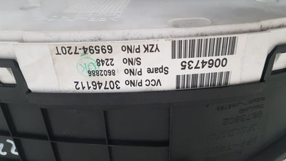 2000 - 2007 Volvo XC70  Estate Instrument Cluster 30746112
