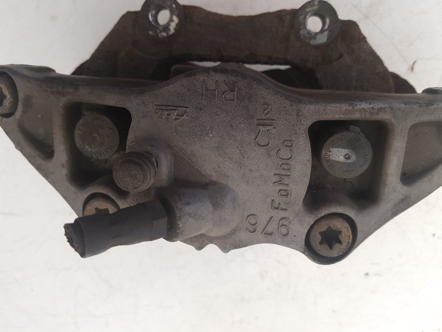 2006 - 2010 Volvo C70   Right Front Caliper 36000704