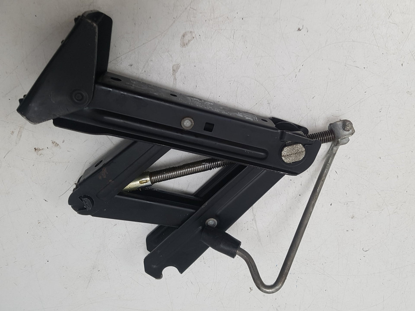 2000 - 2007 Volvo XC70  Estate LIFTING JACK 8679370