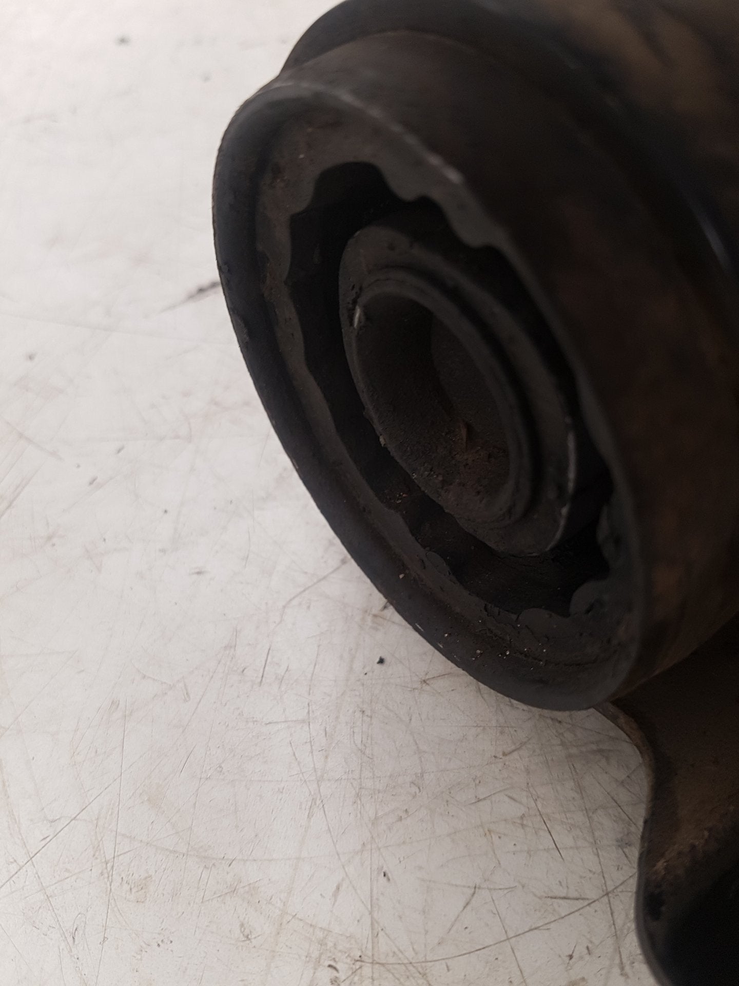 2006 - 2012 Volvo C30  Hatchback Left Front Lower Control Arm