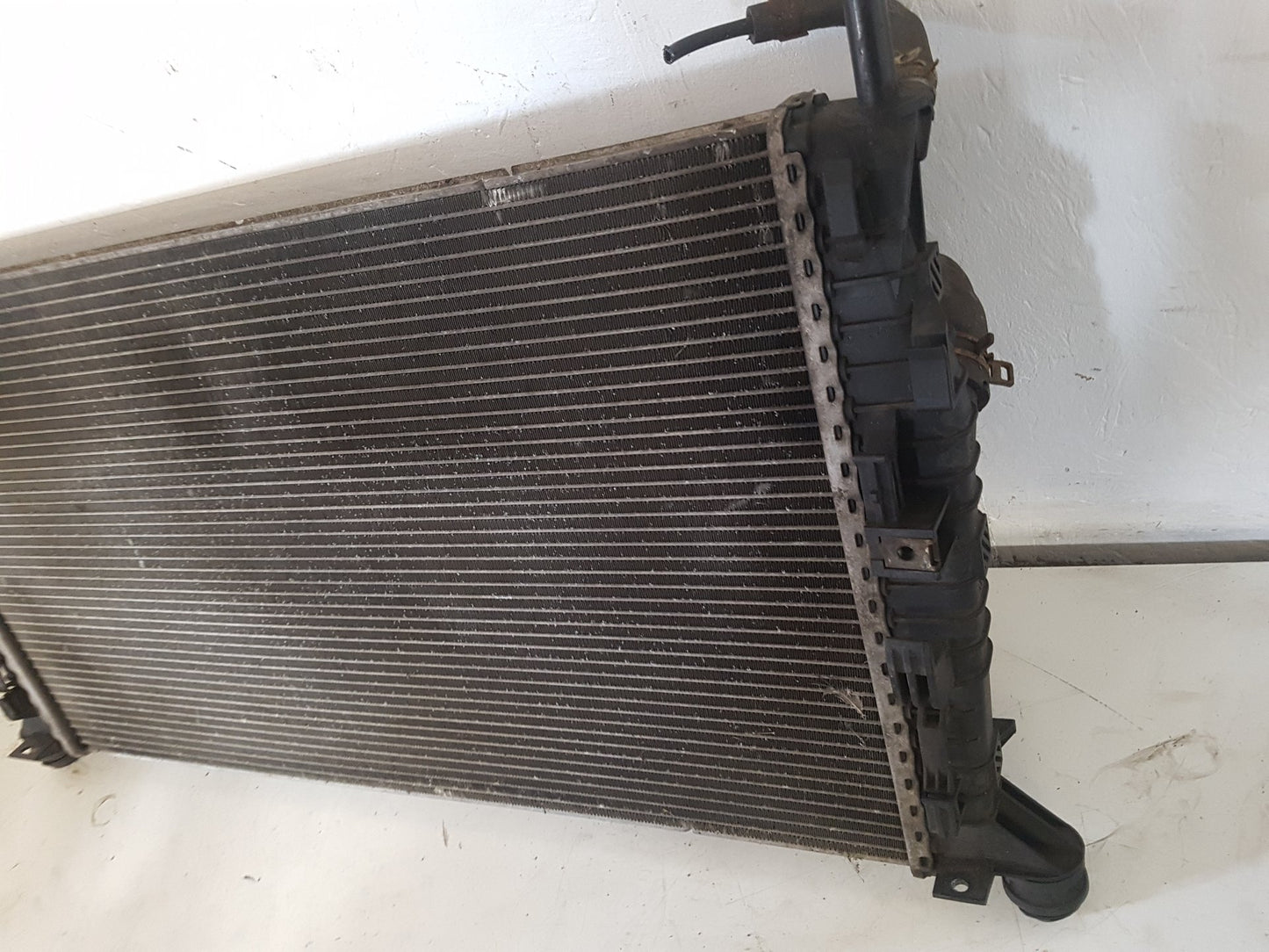 2004 - 2010 Volvo V50   Estate Radiator 3M5H8005TL