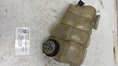 2013 - 2016 Volvo V40 III 525 Hatchback Radiator Pressure Bottle 31338764