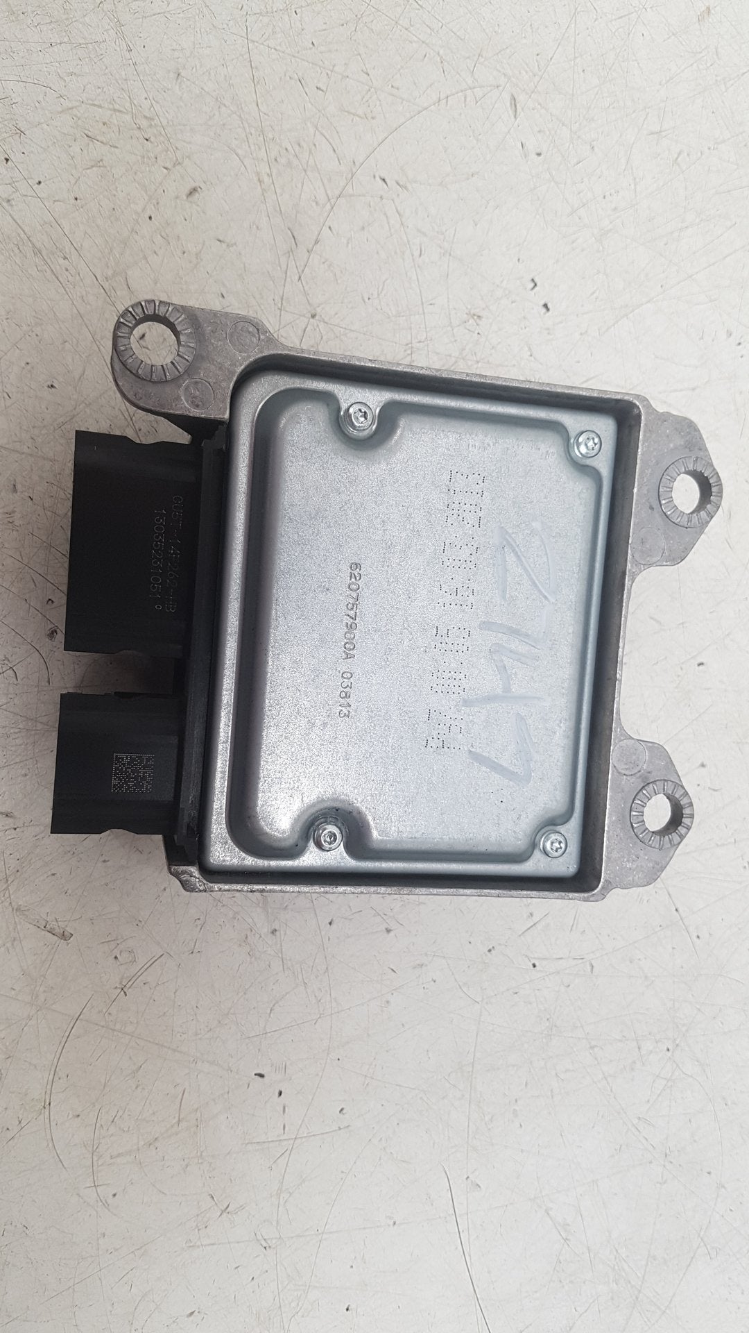 2013 Volvo V40  Hatchback PEDESTRIAN AIRBAG SG ECU CONTROL UNIT 31360791