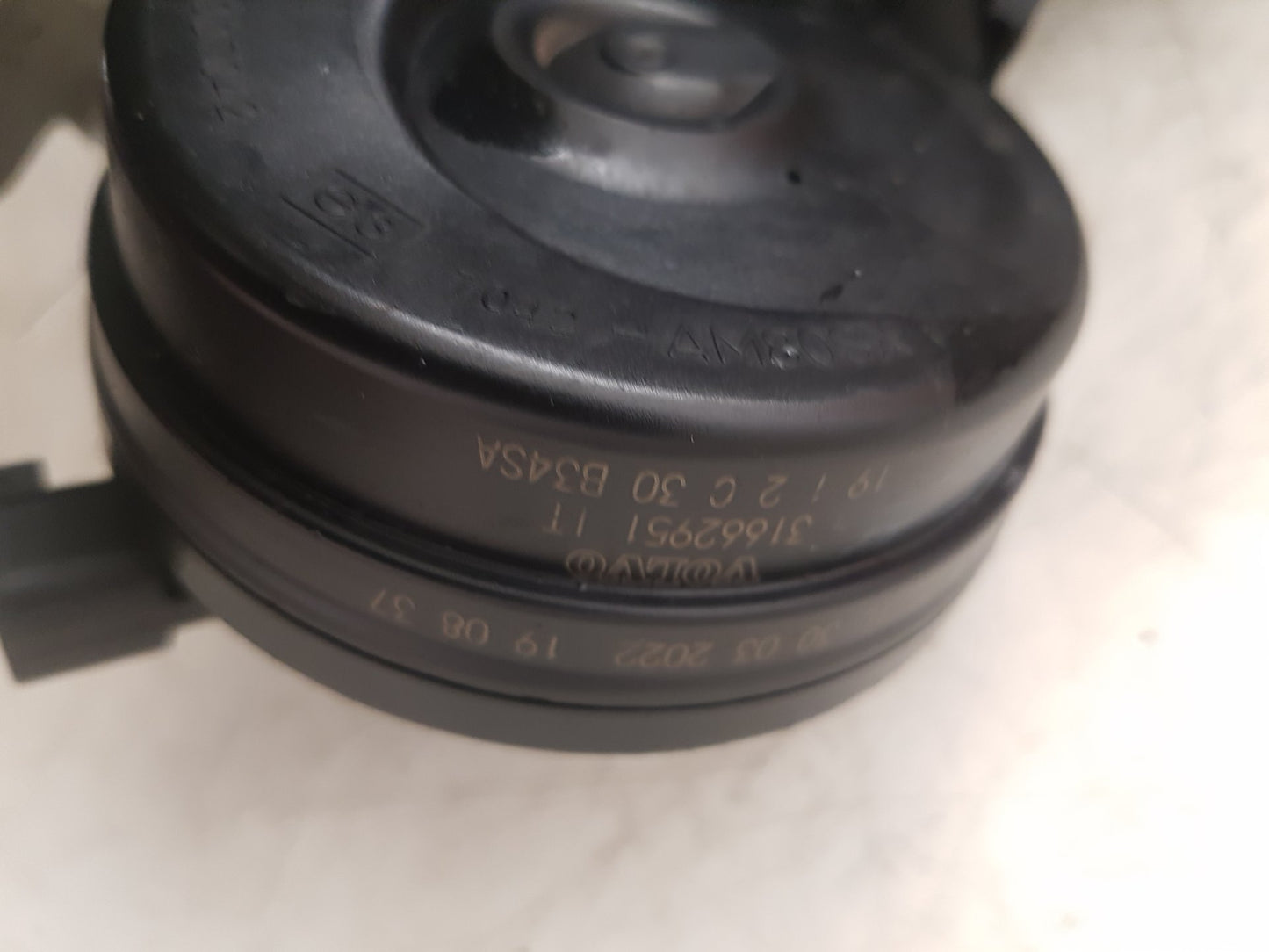 2017 - 2025 Volvo V90 235, 236 Estate HIGHER AND LOWER HORNS (PAIR) 31662951