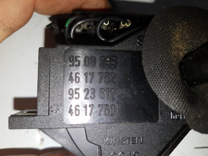 1993 - 1998 Saab 9000  Hatchback Wiper Switch 9500299
