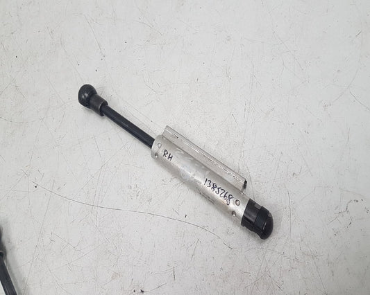 2006 - 2009 Volvo C70  Convertible HYDRAULIC ROOF RAM 1385268 RH