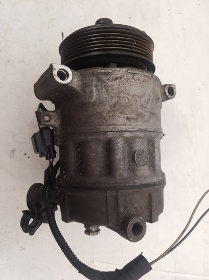 2012 - 2019 Volvo V40  Hatchback A/C Compressor 31291251