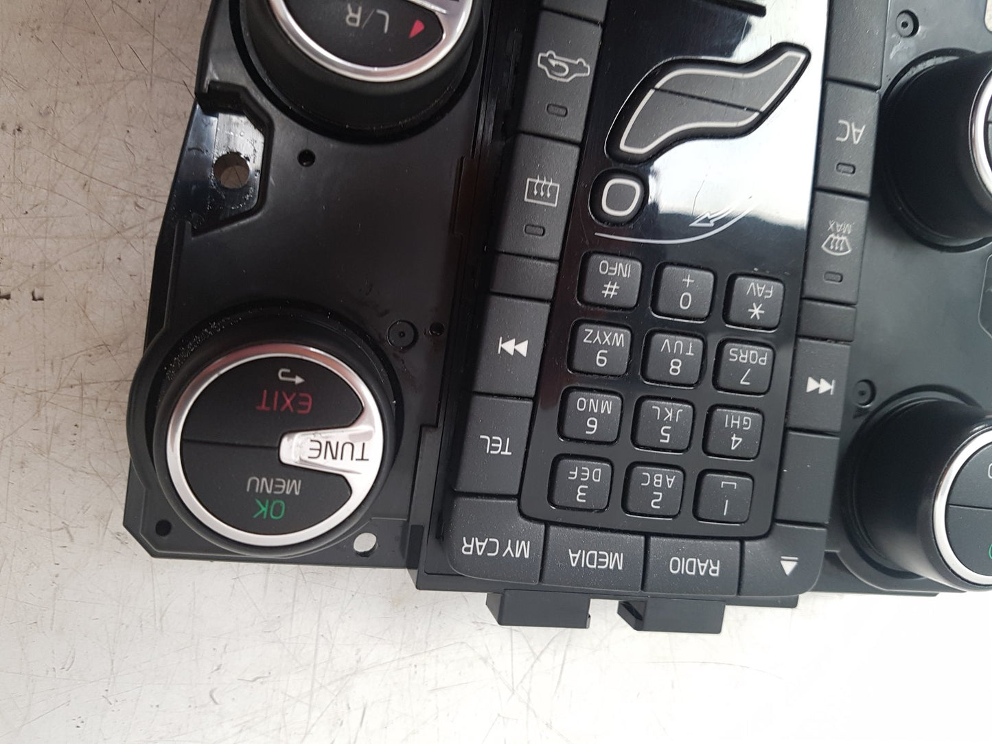 2012 - 2019 Volvo V40  Hatchback Heater Controls 31288104