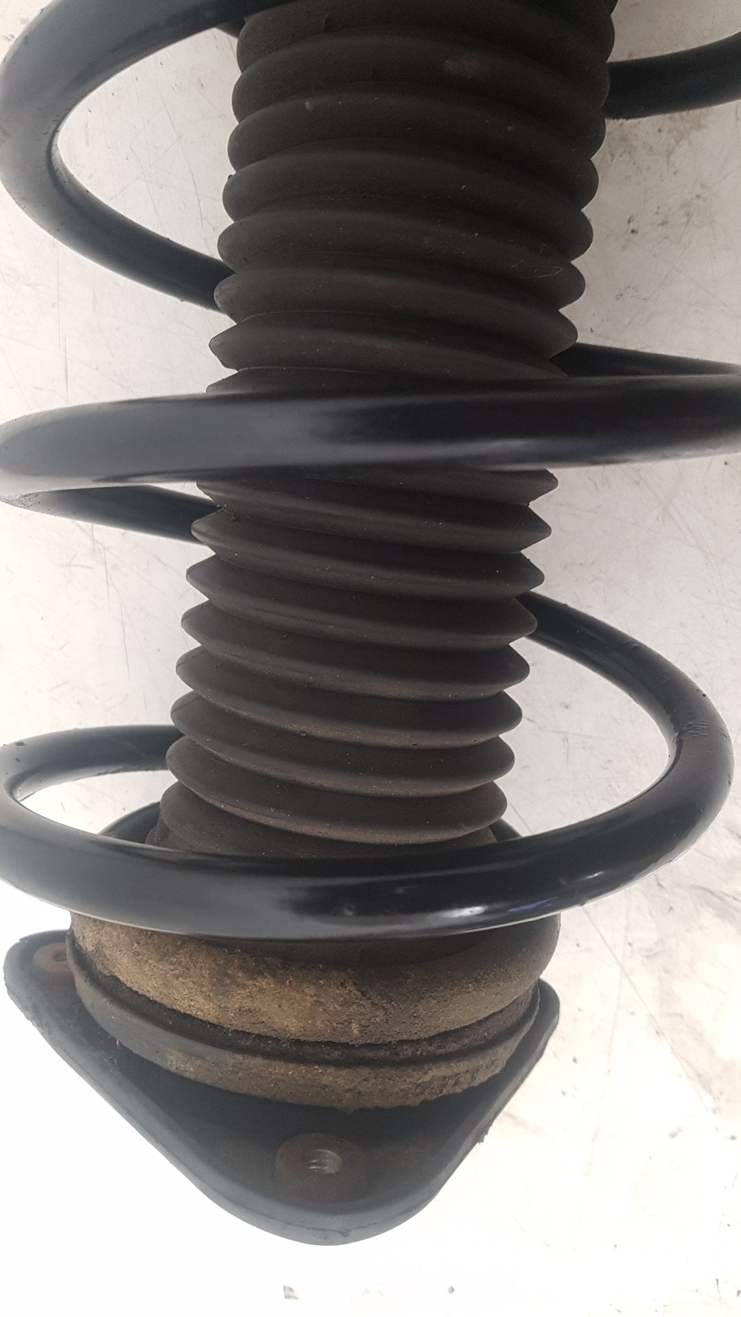 2006 - 2012 Volvo C30  Hatchback Right Front Shock Absorber