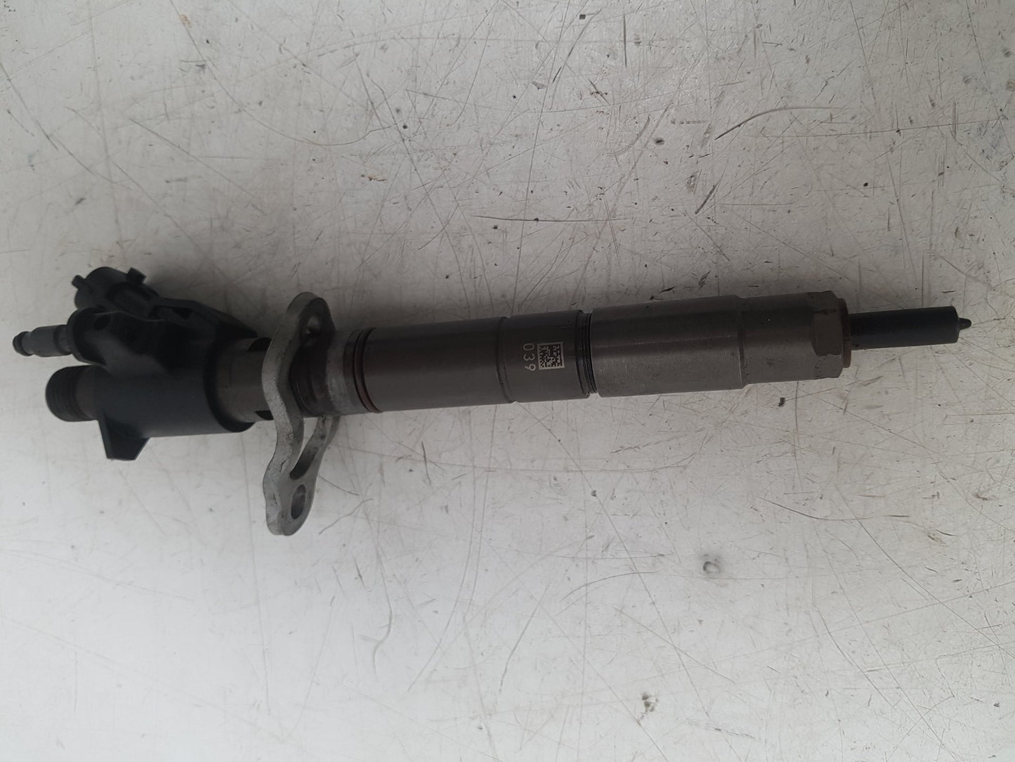 2010 - 2016 Volvo S80  Saloon Fuel Injector 31303238