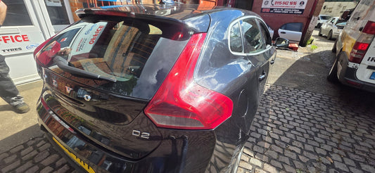 2013 Volvo V40  Hatchback Right Taillight 31283340