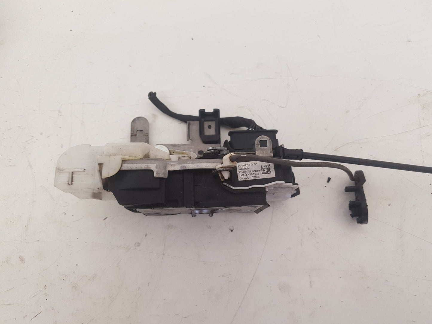 2013 Volvo V40  Hatchback Left Front Central Locking Solenoid 31301425