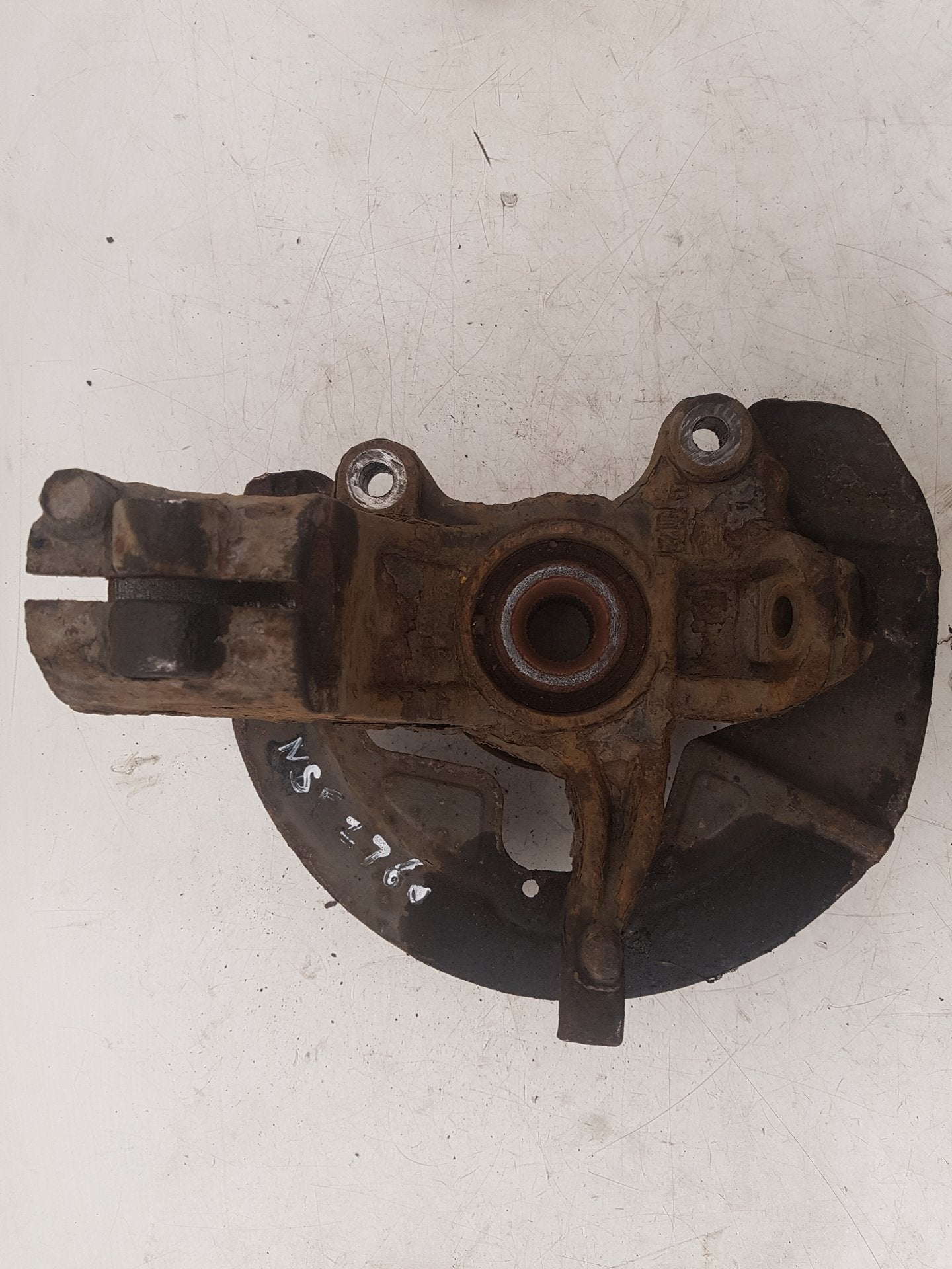 2010 - 2015 Volvo S80 II 124 Saloon Left Front Hub Assembly 32246153