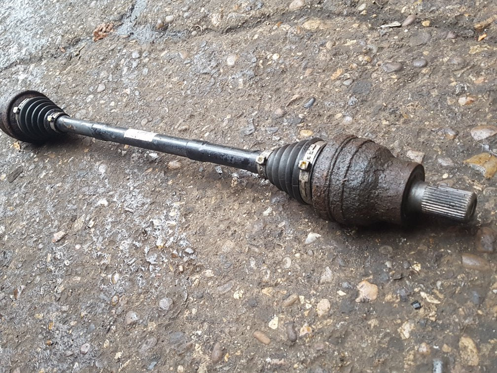 2006 - 2010 Volvo XC90  Estate Right Rear Drive Axle 30735565