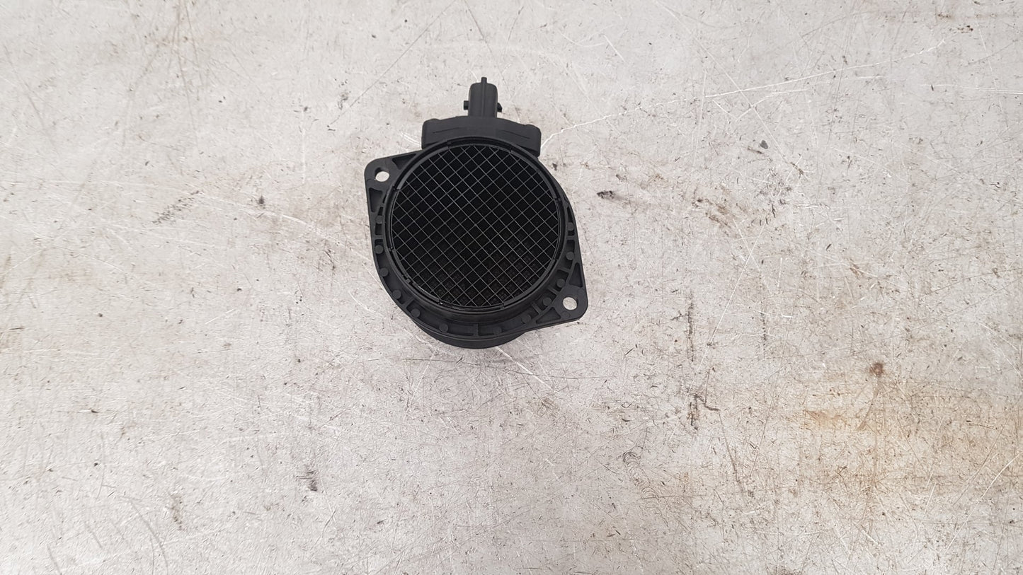2003 - 2006 Volvo XC90  Estate Air Flow Meter 8670115