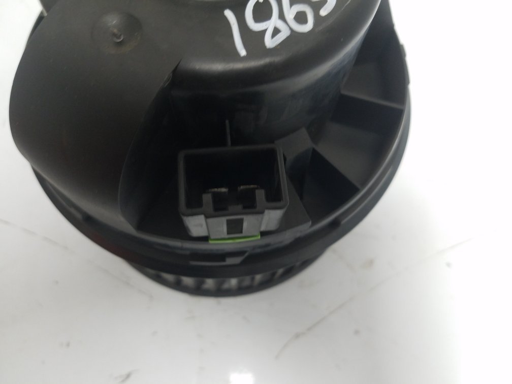 2012 - 2021 Volvo V40  Hatchback Blower Motor AV6N-18456-BA