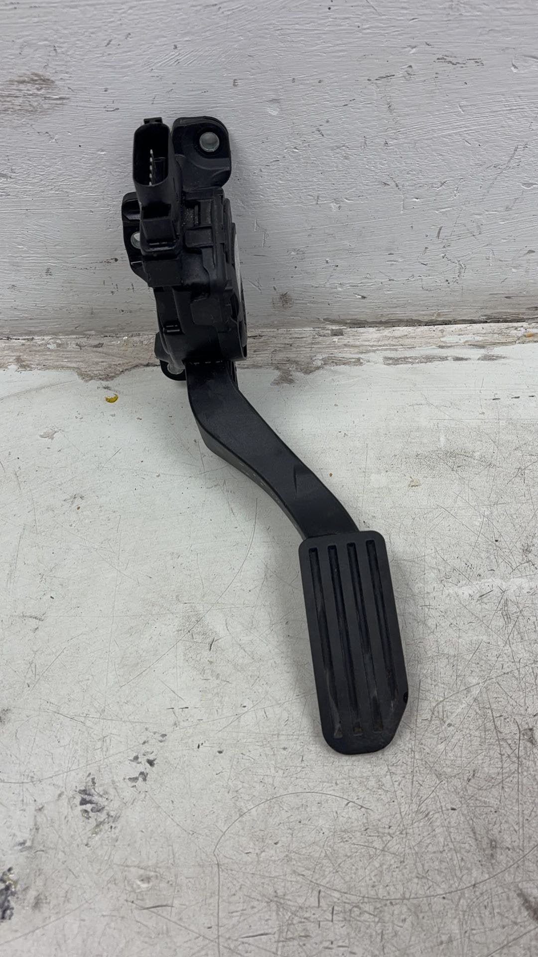 2008 - 2016 Volvo XC70 III 136 Estate Accelerator Pedal 31329060