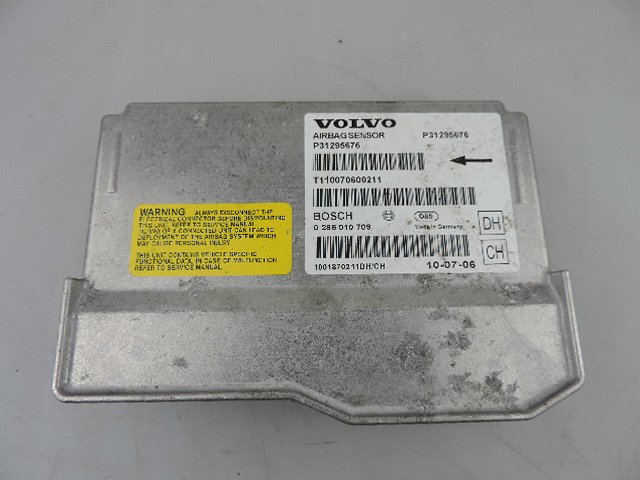 2007 - 2011 Volvo V70  Estate Airbag Module 0285010709