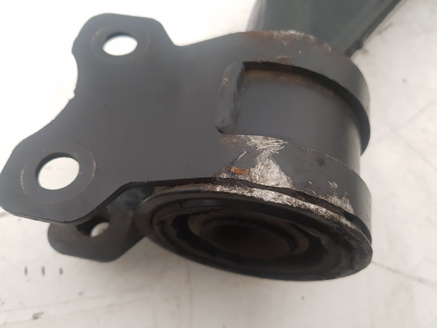 2006 - 2013 Volvo C30  Hatchback Left Front Lower Control Arm