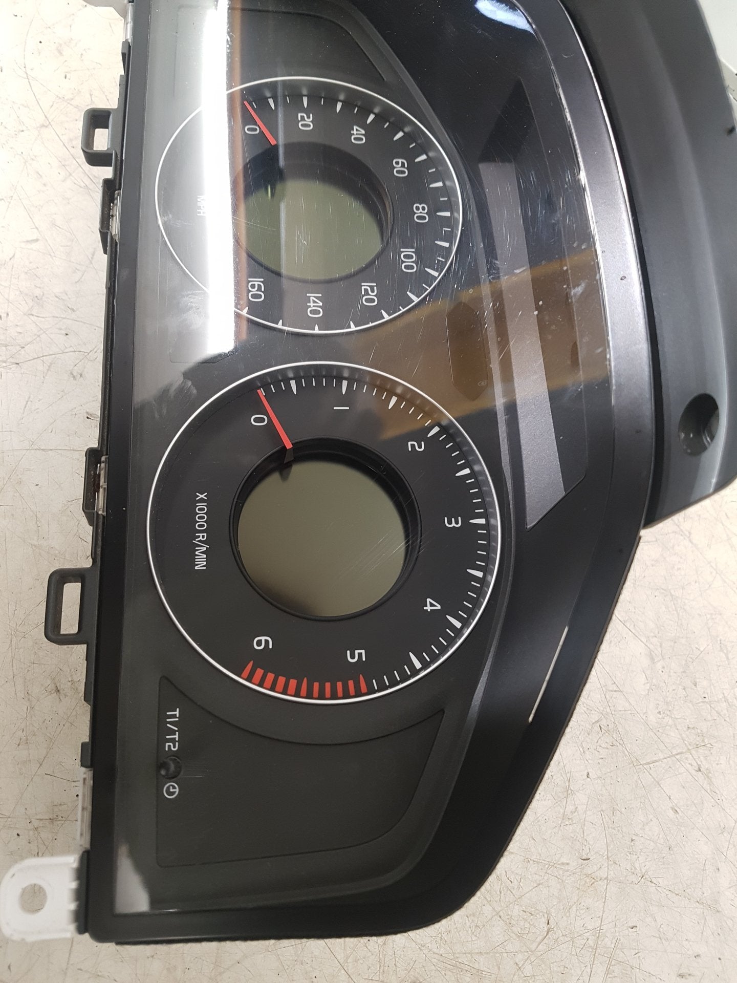 2008 - 2011 Volvo V70  Estate Instrument Cluster 31254540AA