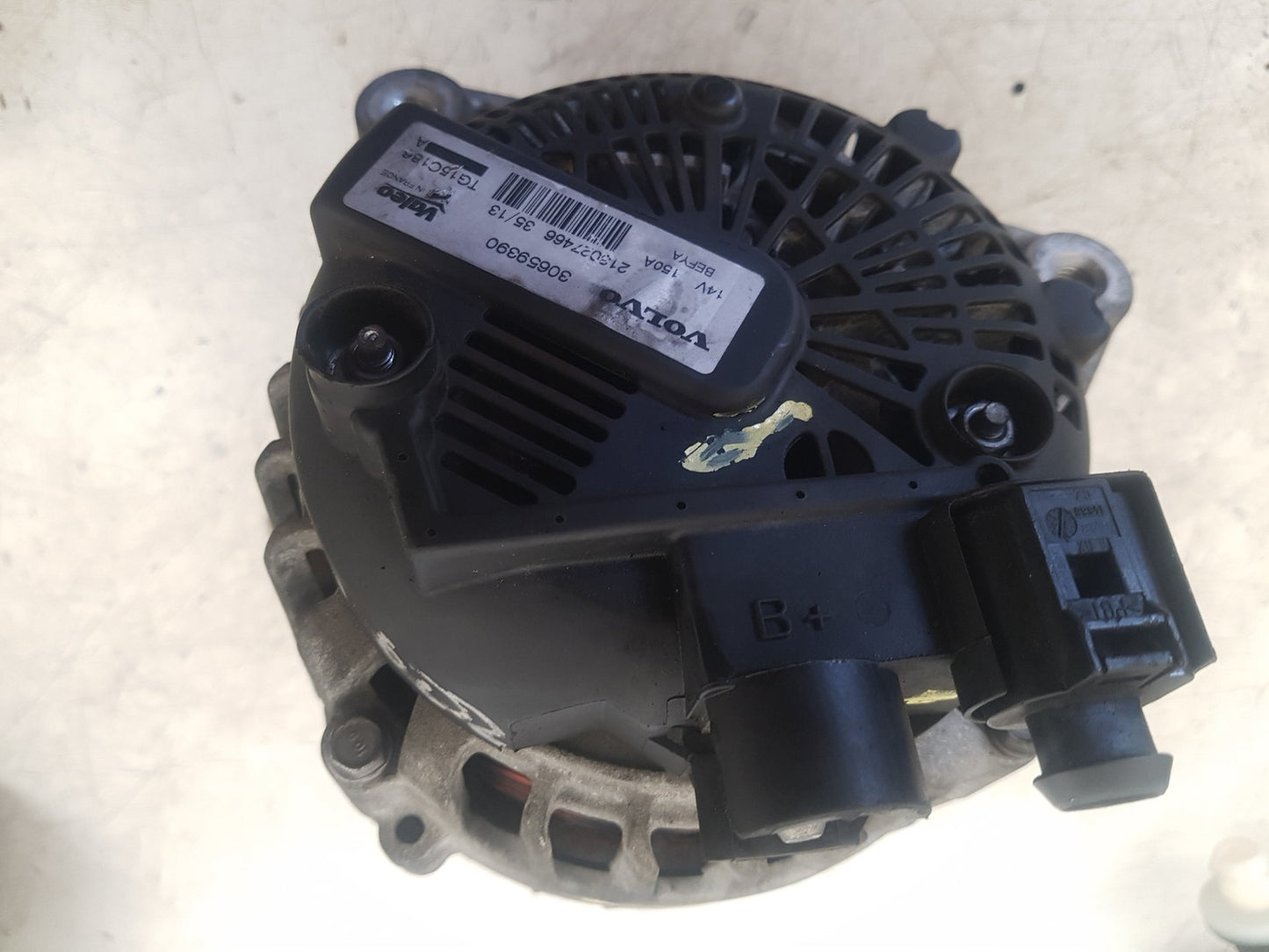 2013 - 2016 Volvo V40 III 525 Hatchback Alternator 36012505