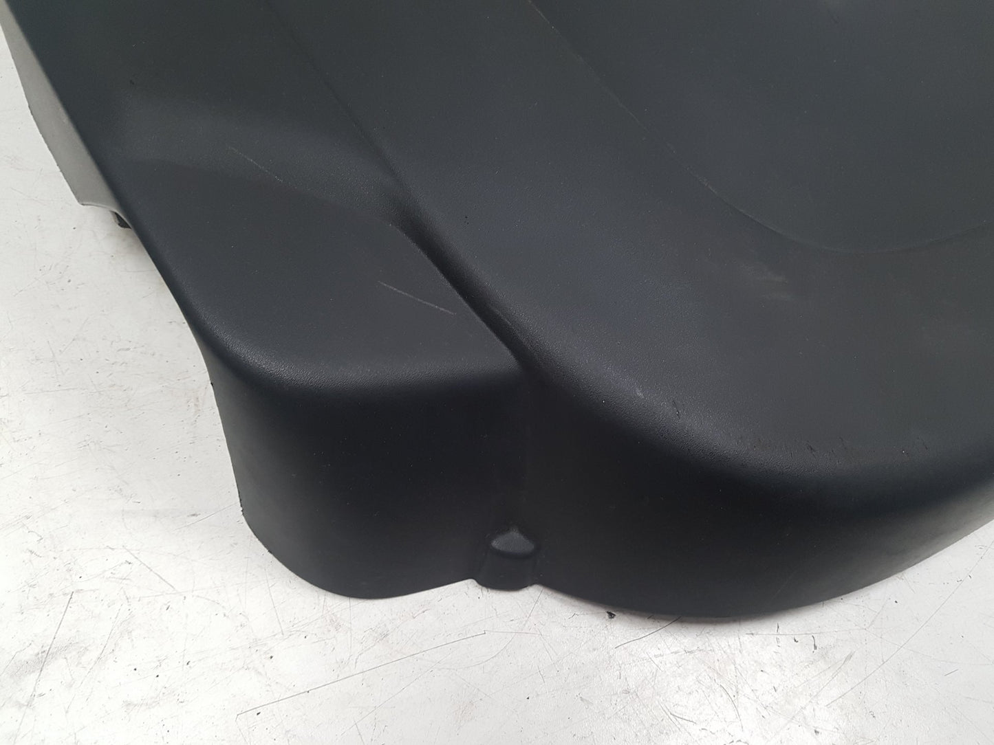 2010 - 2014 Volvo XC60  Estate Engine Cover 31319190