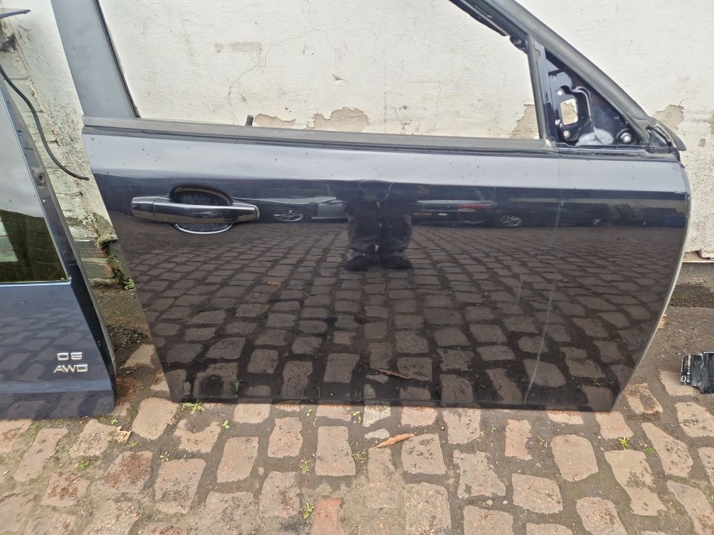 2010 Saab 9-3  Estate DOOR - BARE (FRONT DRIVER SIDE)