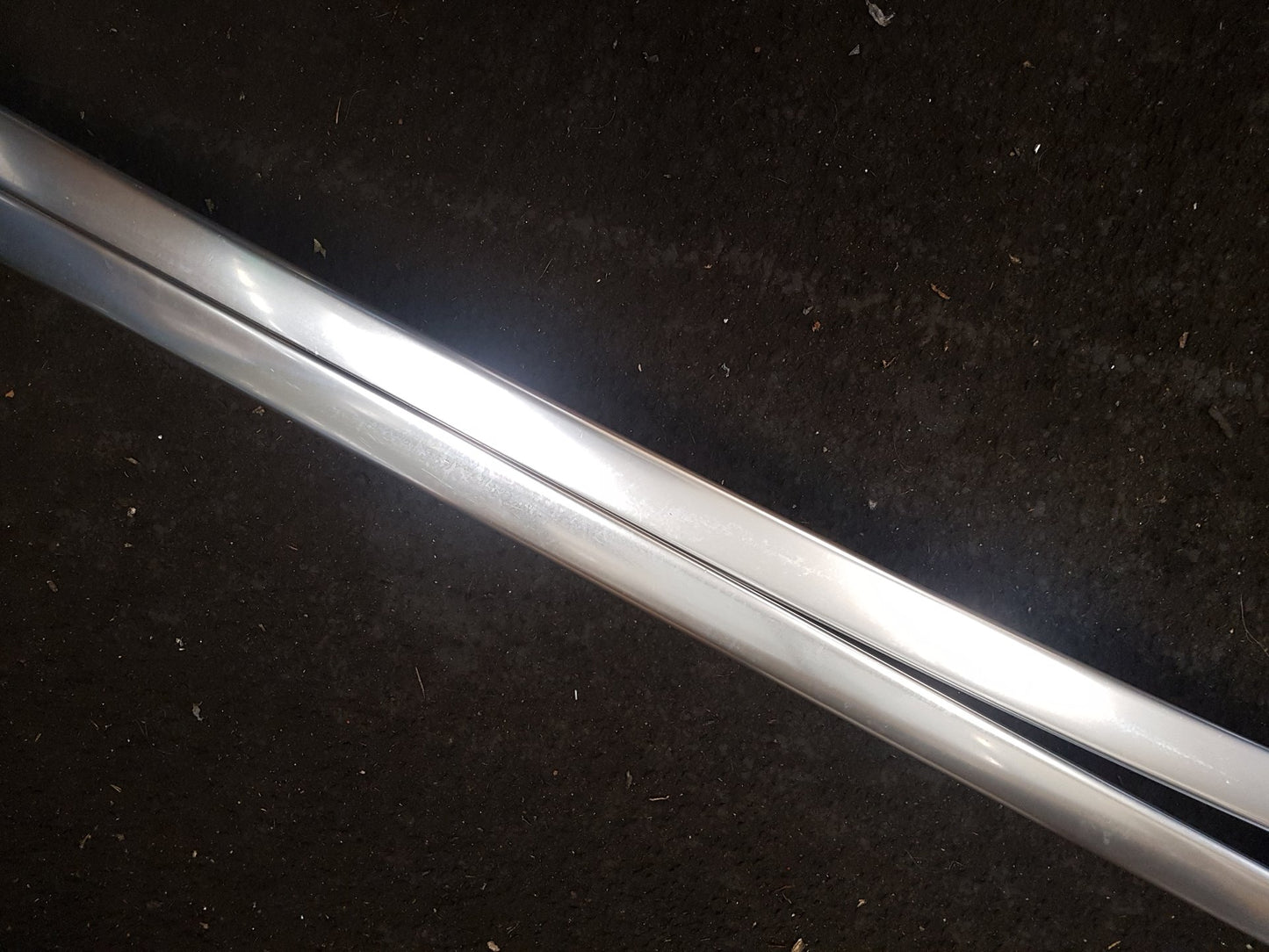 2015 - 2019 Volvo V40 Cross Country  Hatchback Roof Rail 31385000