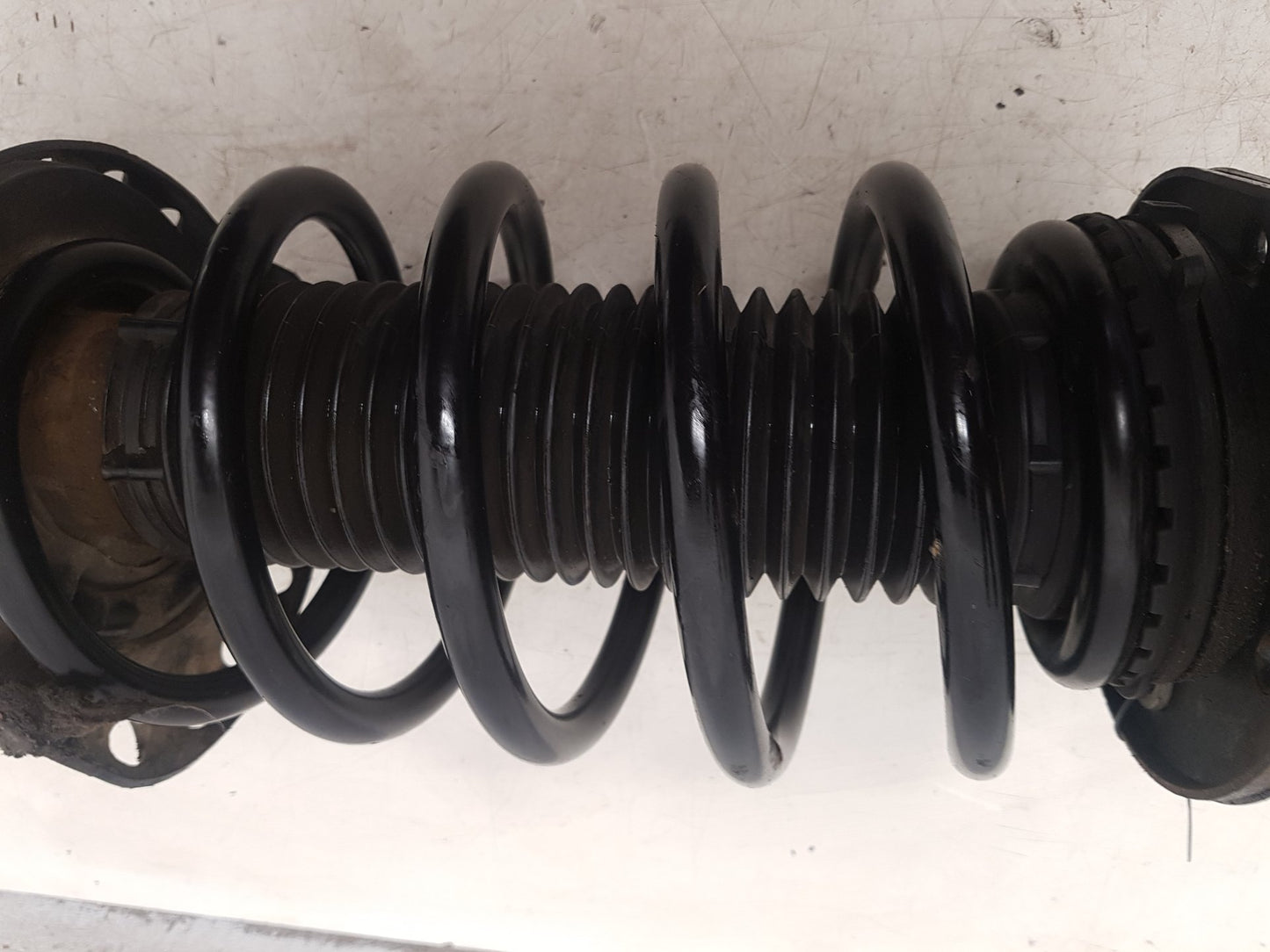 2008 - 2013 Volvo XC60 I 156 Estate Left Front Shock Absorber 31340476