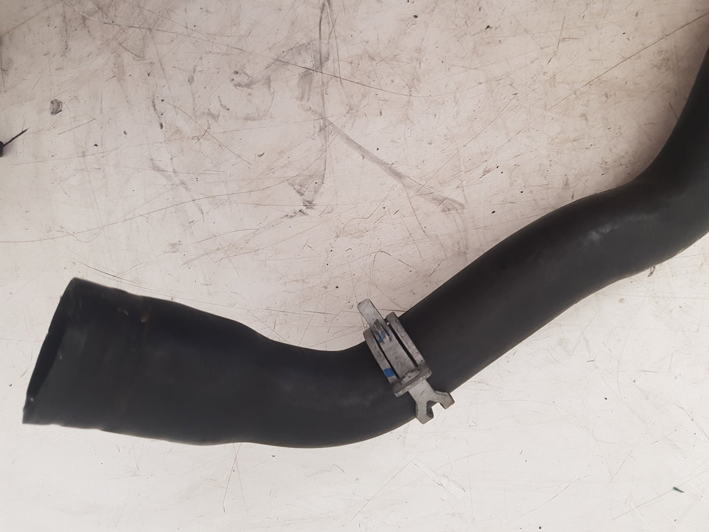 2006 - 2012 Volvo C30  Hatchback RADIATOR HOSE 30725839