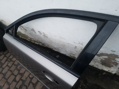 2008 - 2011 Volvo V70  Estate DOOR - BARE (FRONT PASSENGER SIDE)
