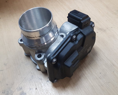 2019 - 2021 Volvo XC40 536 Estate Throttle Body 31465702