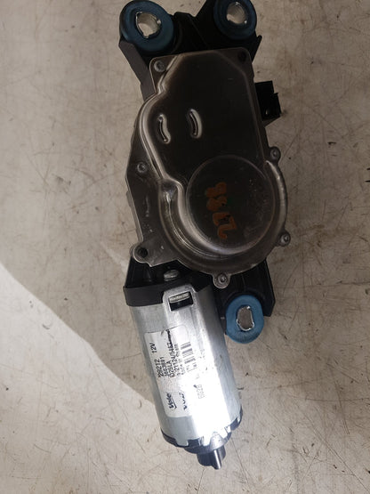 2008 - 2011 Volvo V70  Estate Rear Wiper Motor 30663891